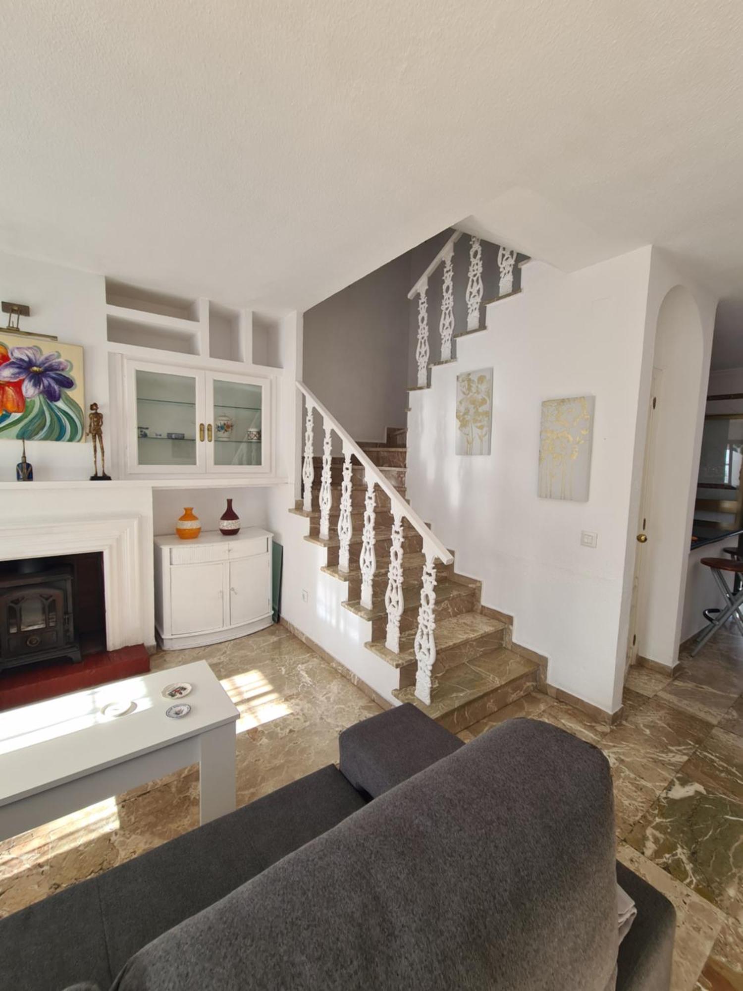 Вилла Benyamina House Торремолинос Номер фото