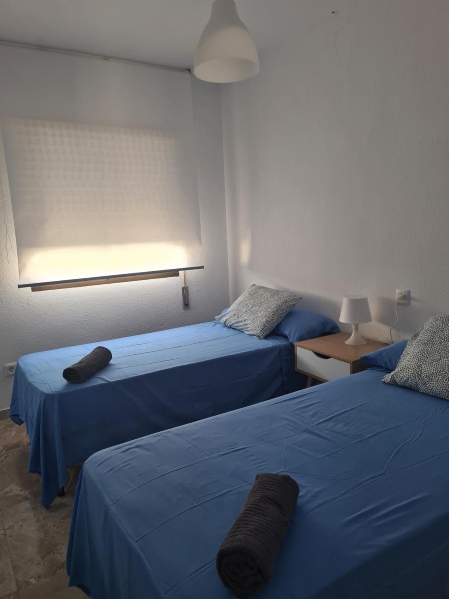 Вилла Benyamina House Торремолинос Номер фото